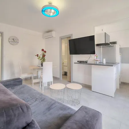 Apartment Le Tom - 600m - Verriere Cote D'azur