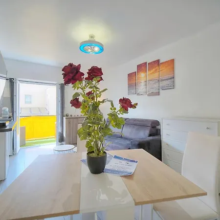 Apartment Le Tom - 600m - Verriere Cote D'azur
